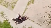 В Балашихе задержали мужчину с топором на детской площадке